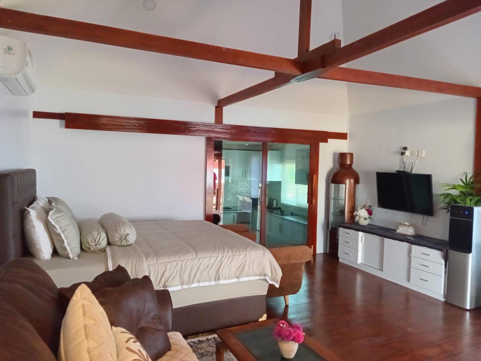Mama Nings Beach Hotel Sekongkang Luaran gambar