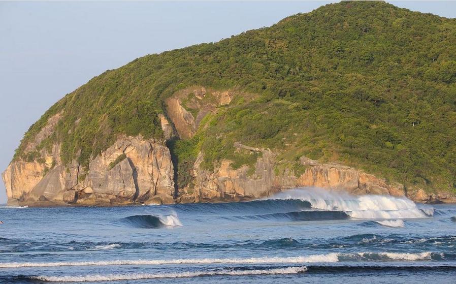 Mama Nings Beach Hotel Sekongkang Luaran gambar