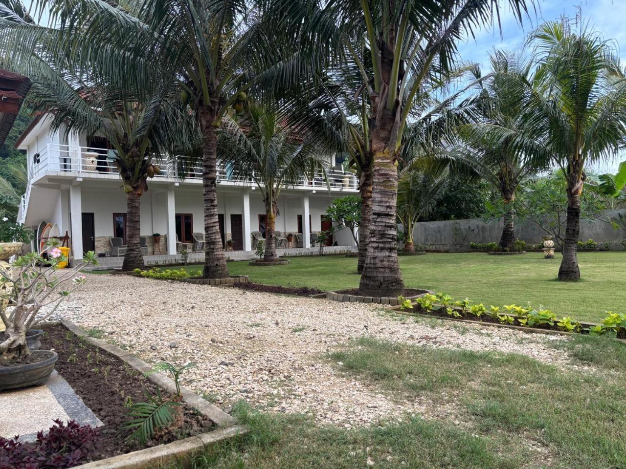 Mama Nings Beach Hotel Sekongkang Luaran gambar