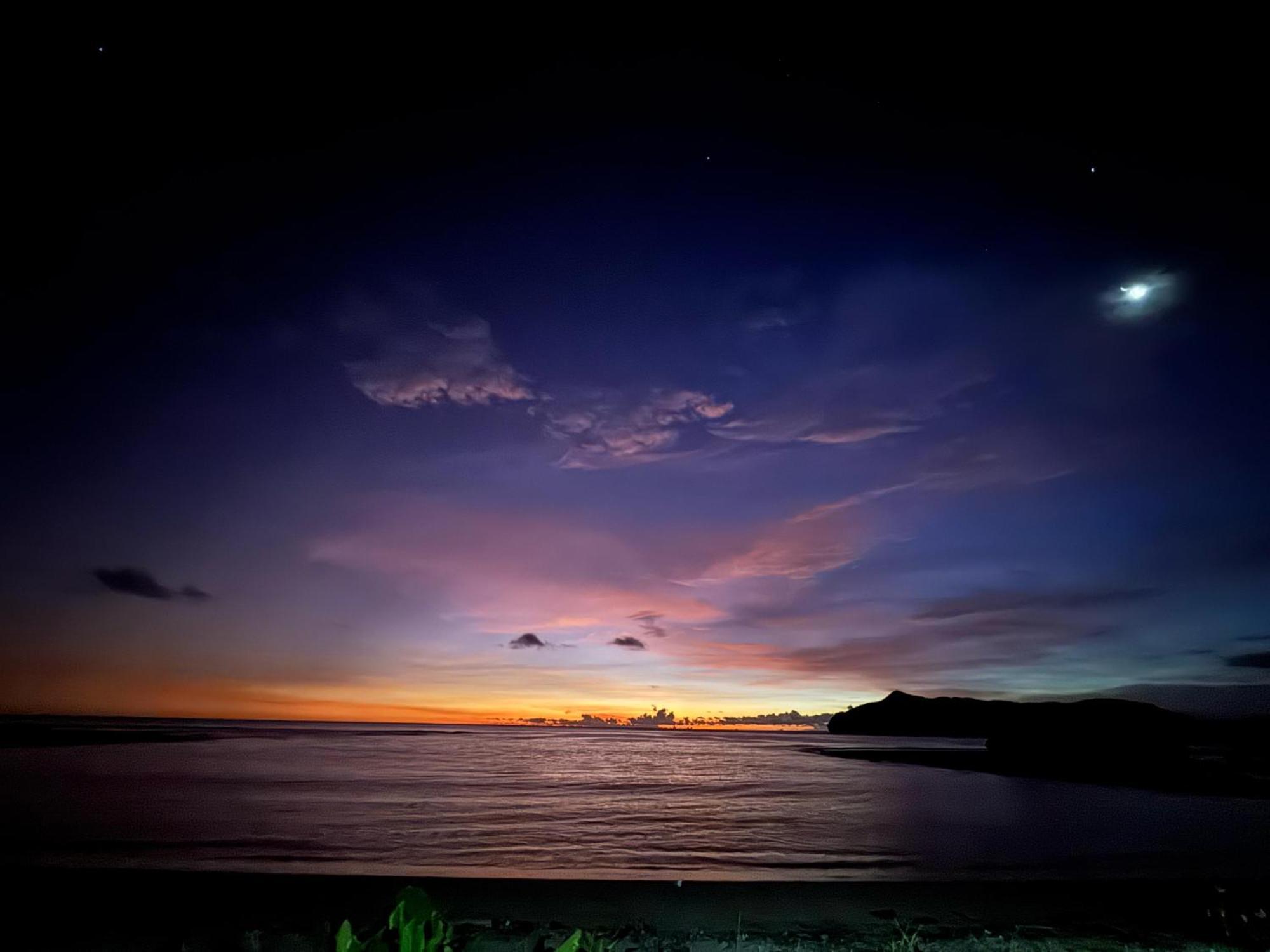 Mama Nings Beach Hotel Sekongkang Luaran gambar